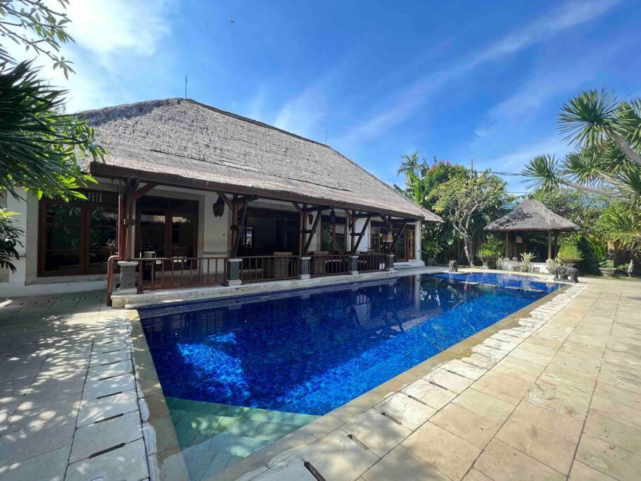 Bali Berg Villa, Sanur Exterior photo